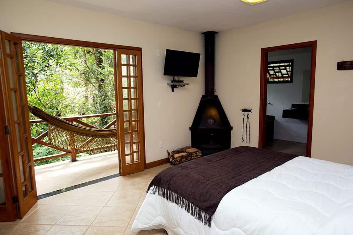 Chalet (5) | 1 bedroom, minibar, in-room safe, free WiFi