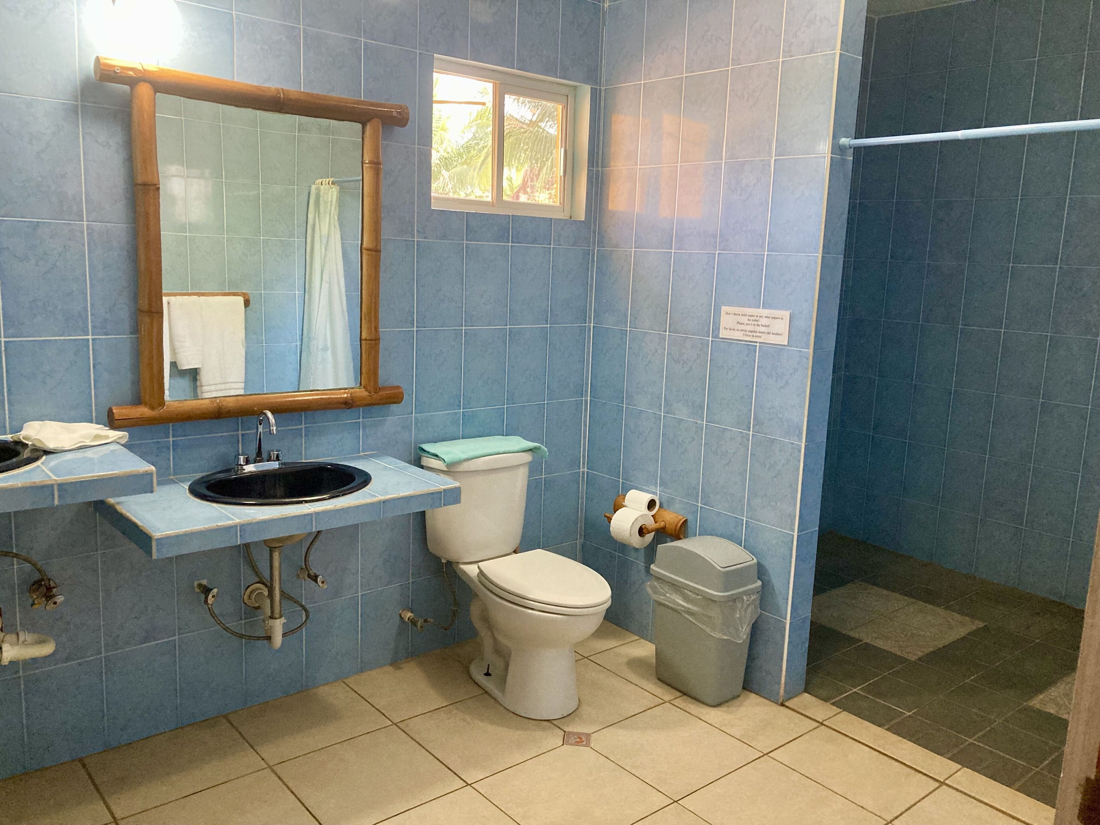 room, accessible | in-room safe, desk, laptop workspace, blackout curtains