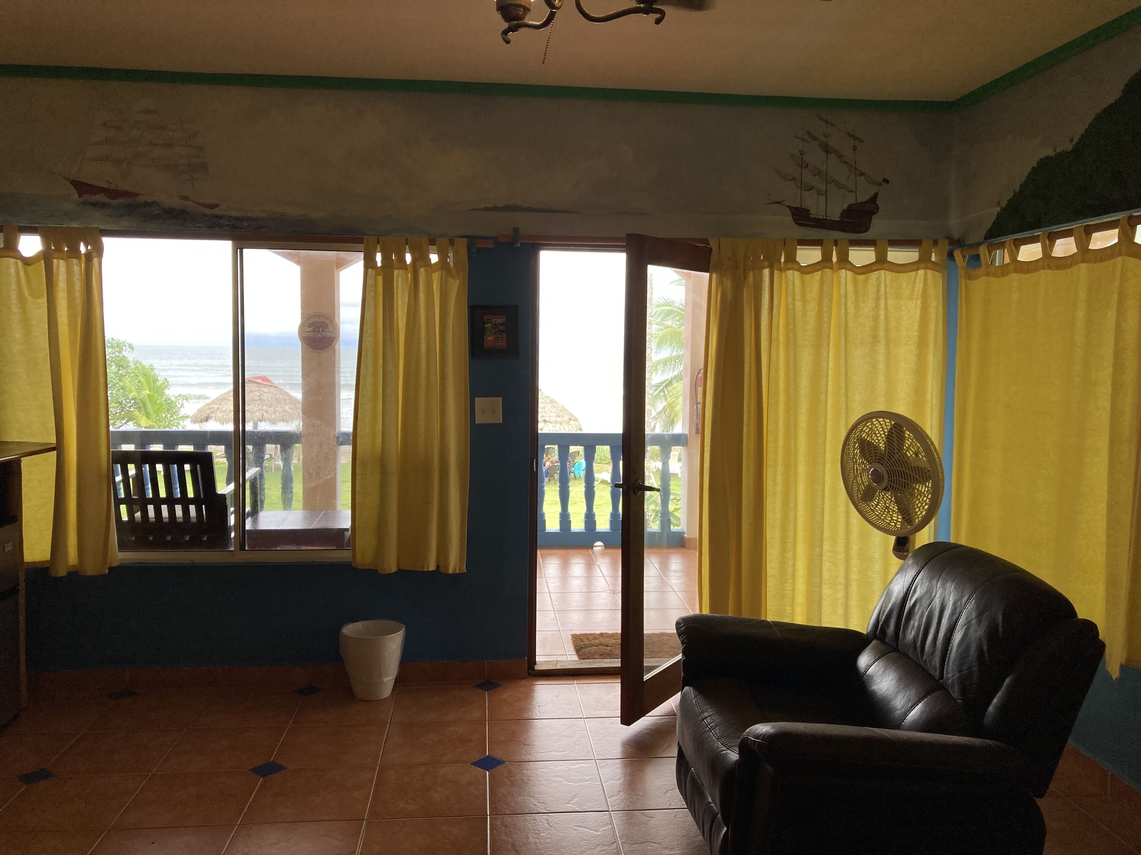 Las Lajas Beach Resort