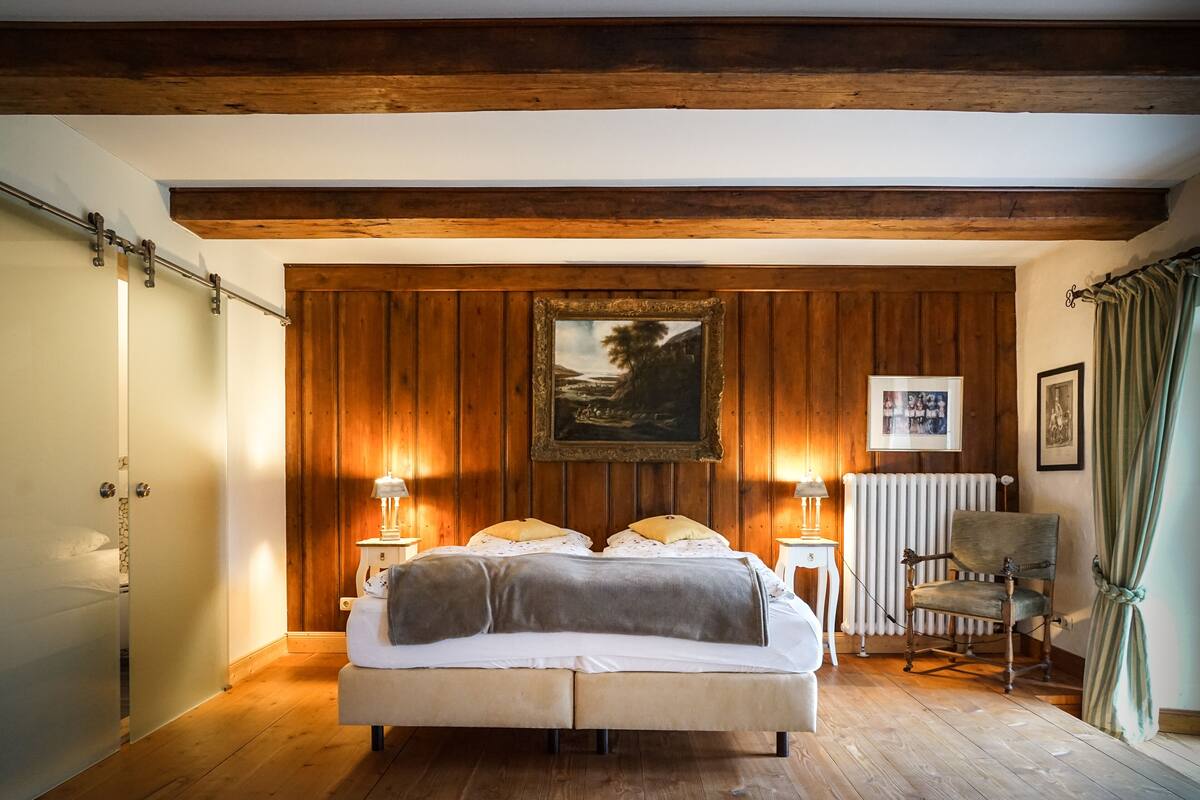 double room, park view | 1 bedroom, premium bedding, minibar, in-room safe