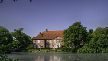 Fachada del alojamiento