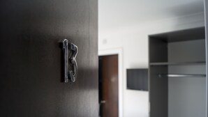 Uklassifisert bilde, 4 av 40, knapp