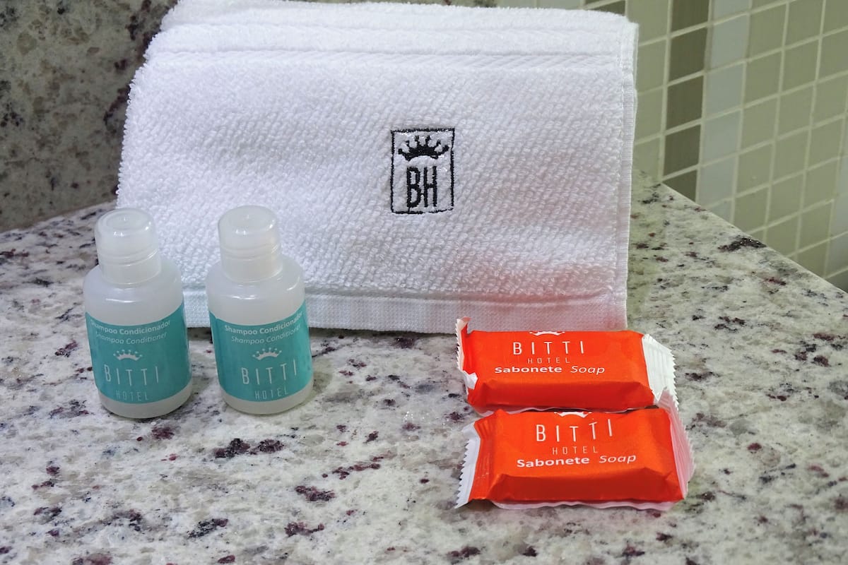 shower, free toiletries, towels