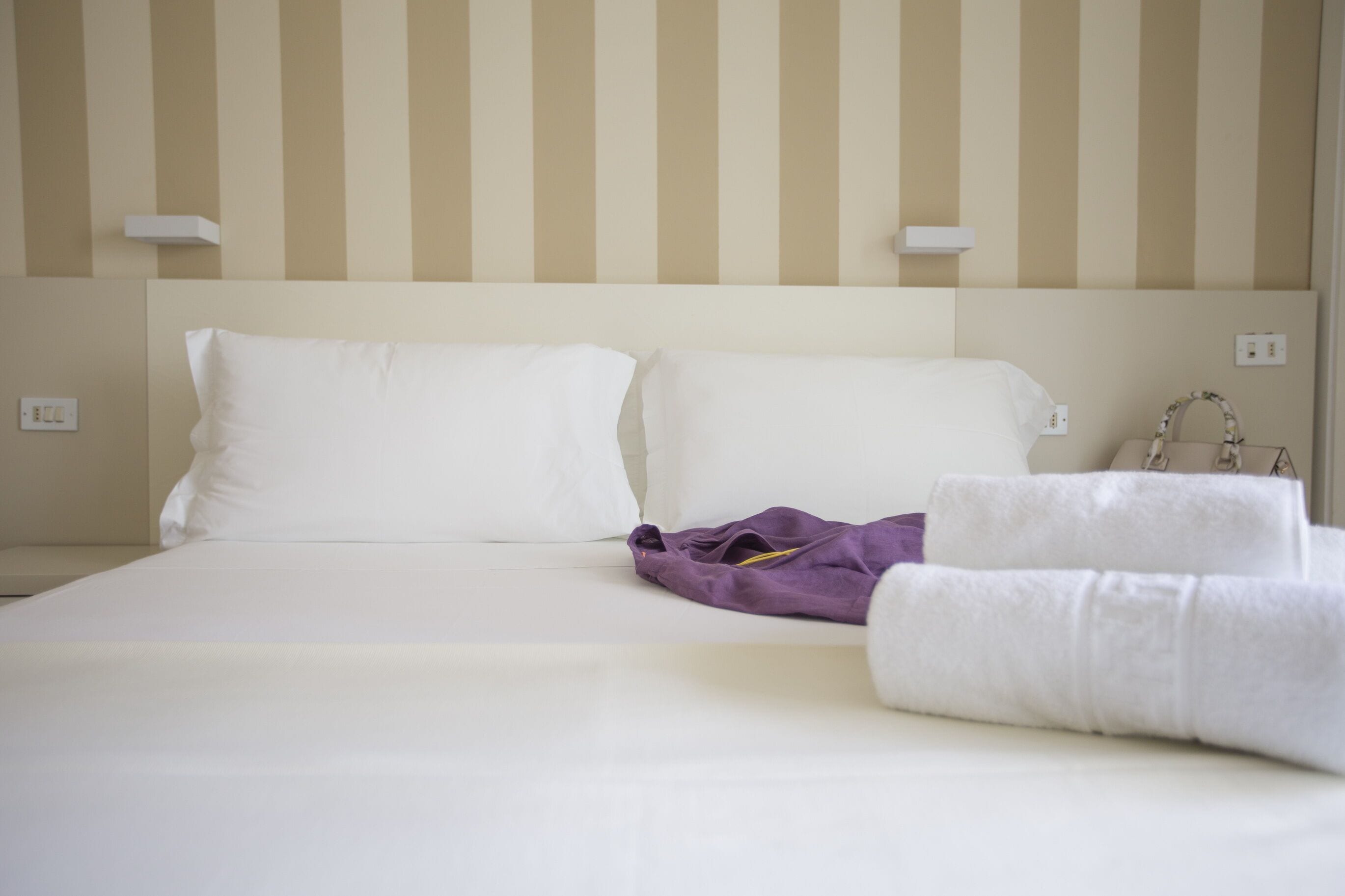 1 bedroom, in-room safe, desk, free wifi