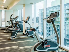 Fitness facility - Residence & Conference Centre Toronto Downtown George Brown Polytechnic Campus Accommodation (Toronto)