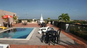 Outdoor pool, a rooftop pool - Hotel Delta (Parnaíba)