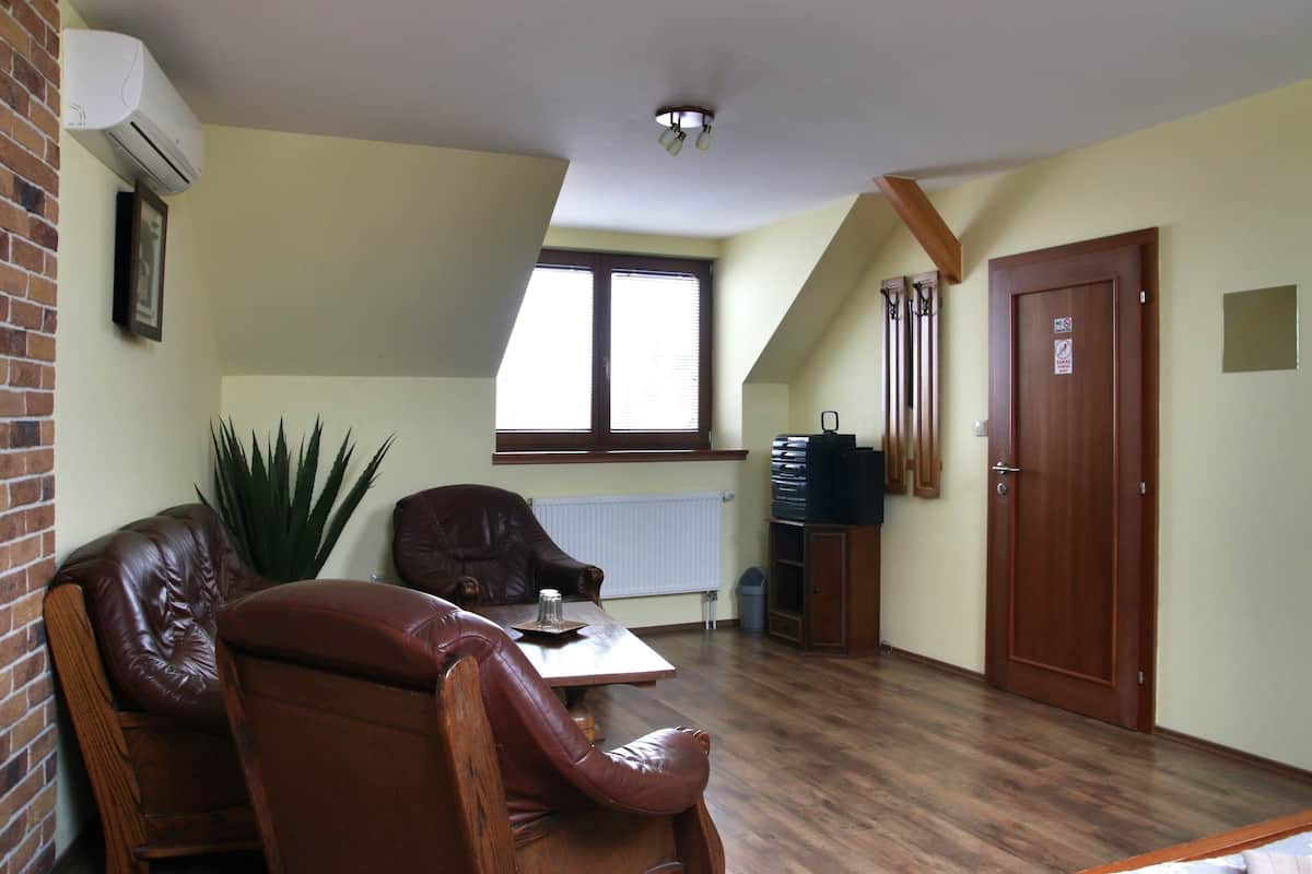 Apart Daire | Oturma alanı | LCD televizyon, ısıtmalı zemin