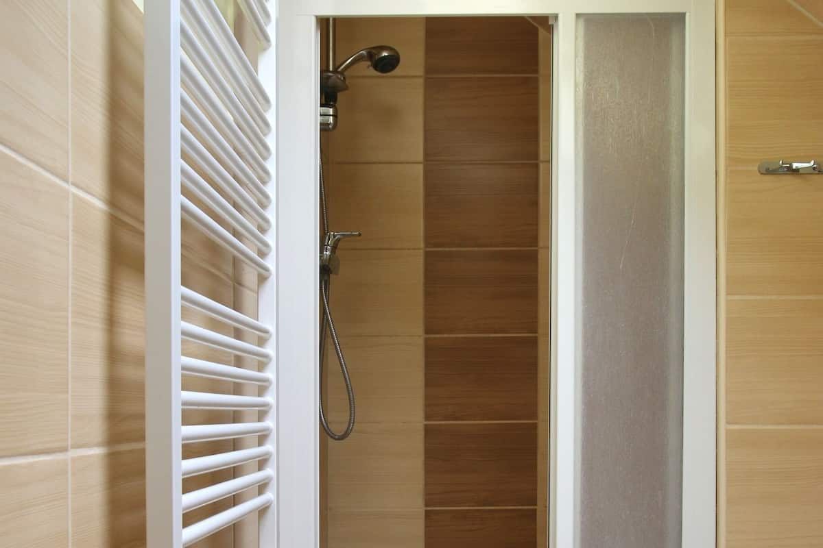 Apart Daire | Banyo | Duş, ücretsiz banyo/kozmetik ürünleri, havlu