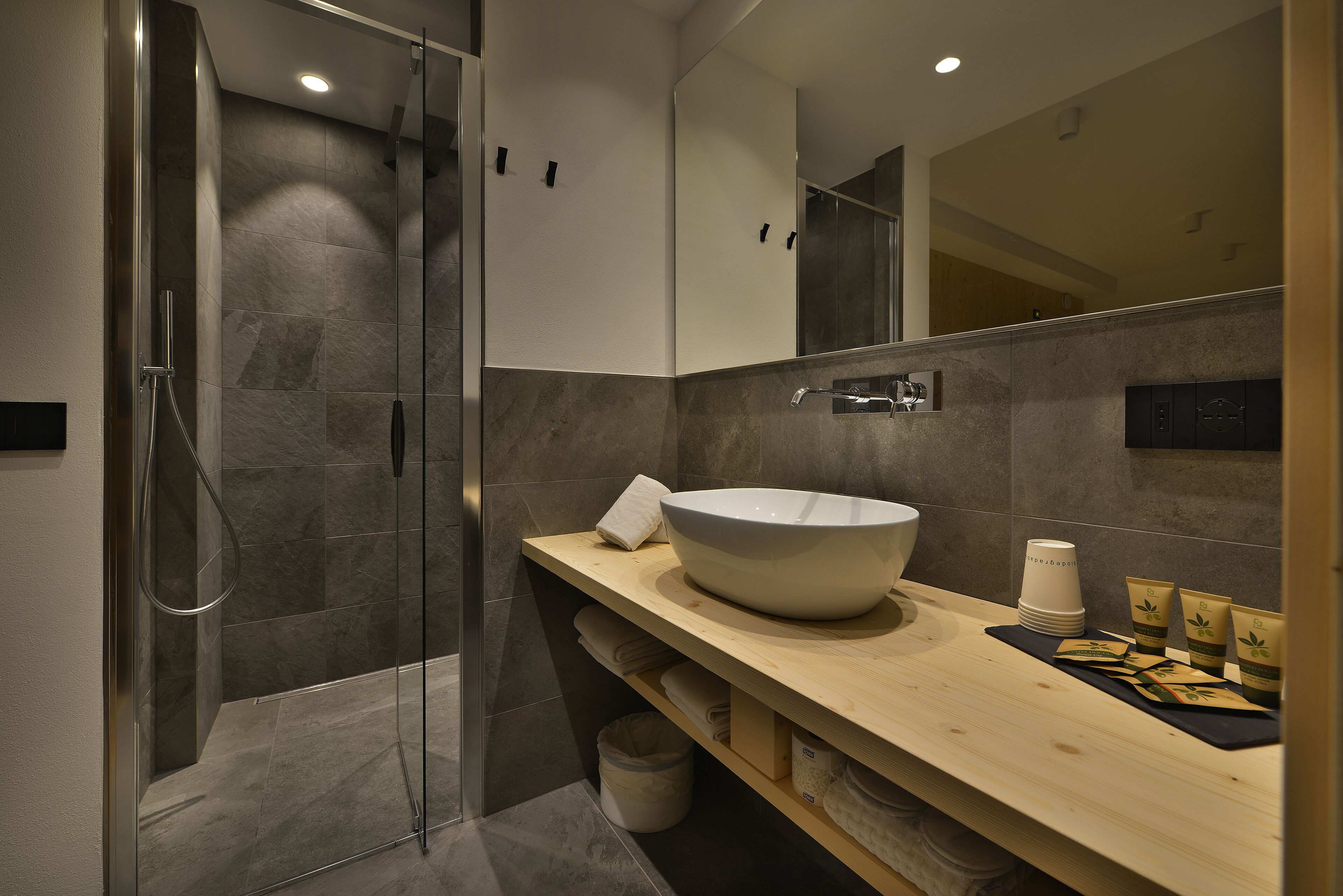 free toiletries, hair dryer, bidet, towels