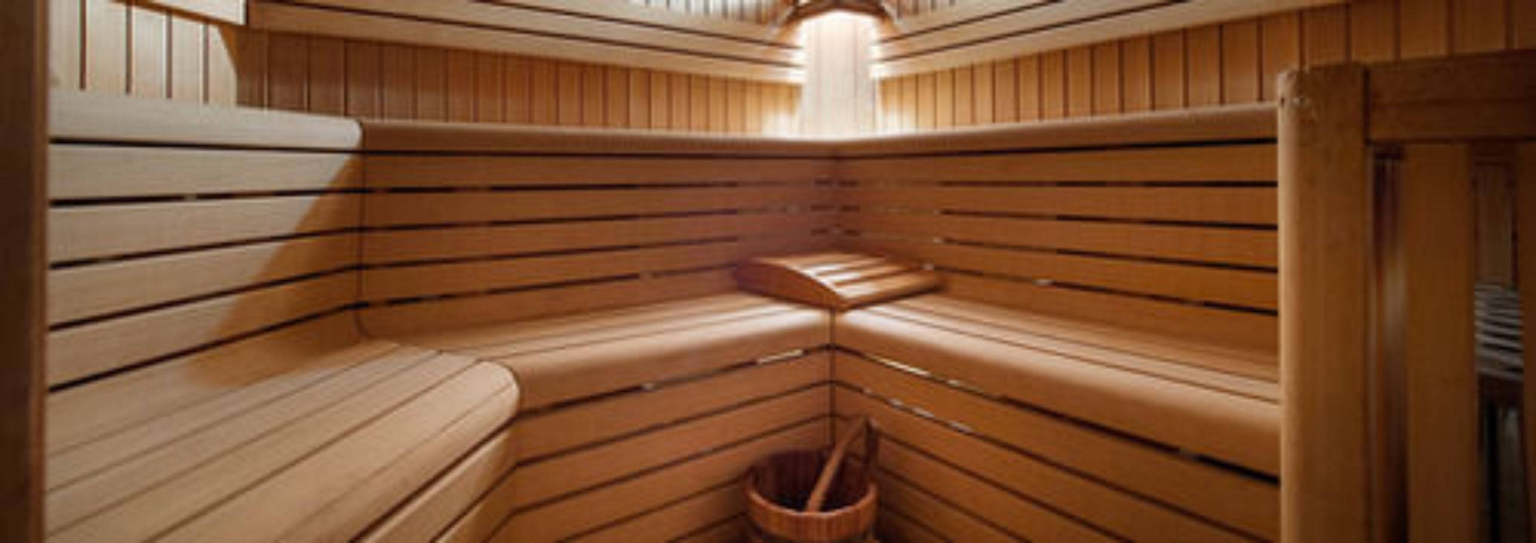 couples treatment room(s), sauna, hot tub, steam room