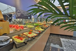 Breakfast buffet - Sweet Home Suite Hotel (Trabzon)