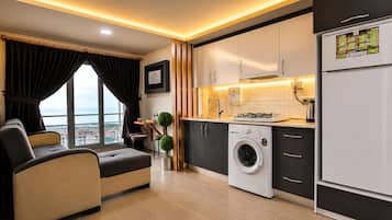 Premium bedding, minibar, in-room safe, desk