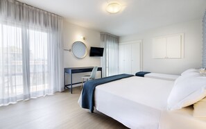 Habitació Comfort | Roba de llit d'alta qualitat i caixa forta a l'habitació 