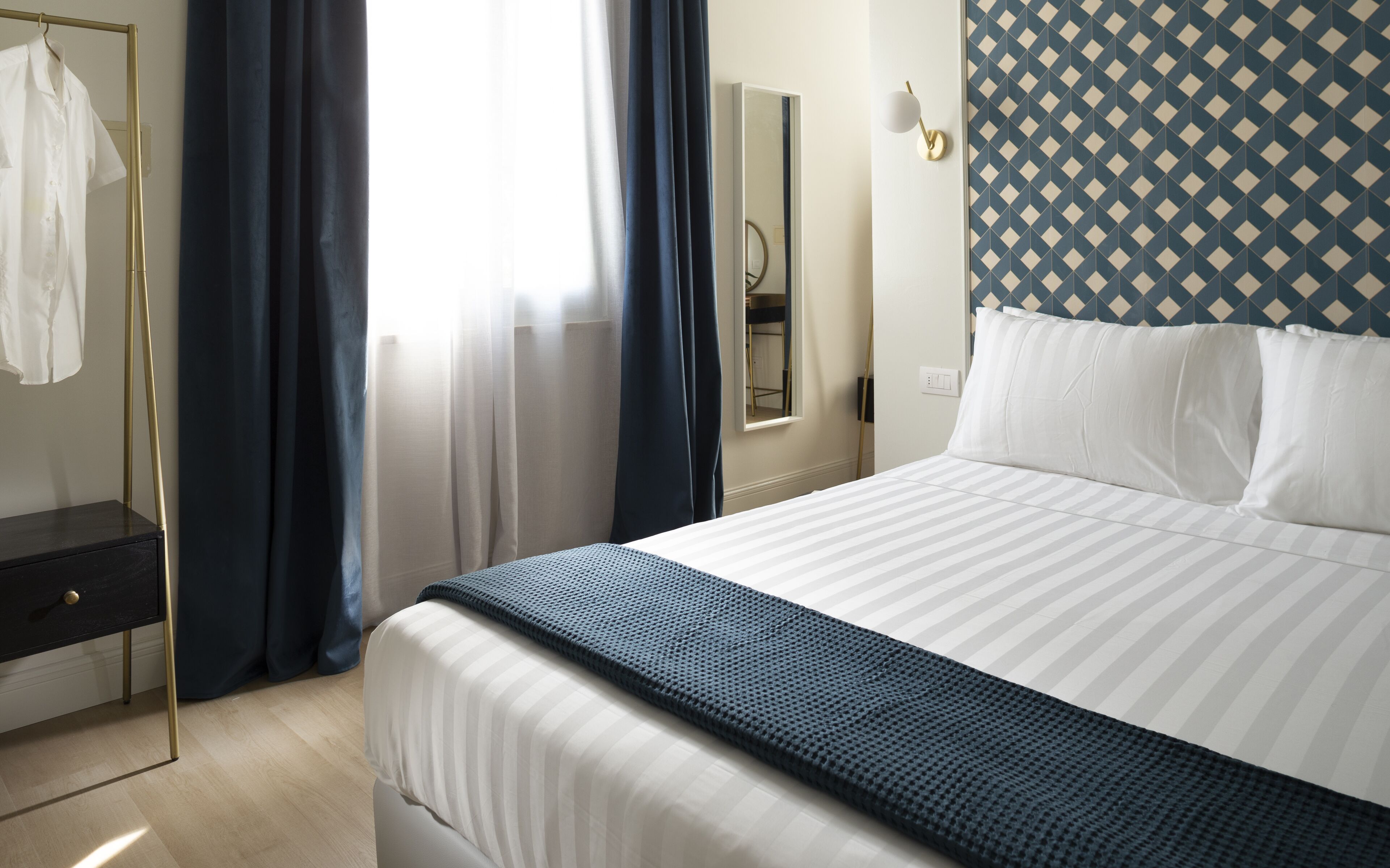 Junior-Suite | Hochwertige Bettwaren, Zimmersafe, individuell dekoriert
