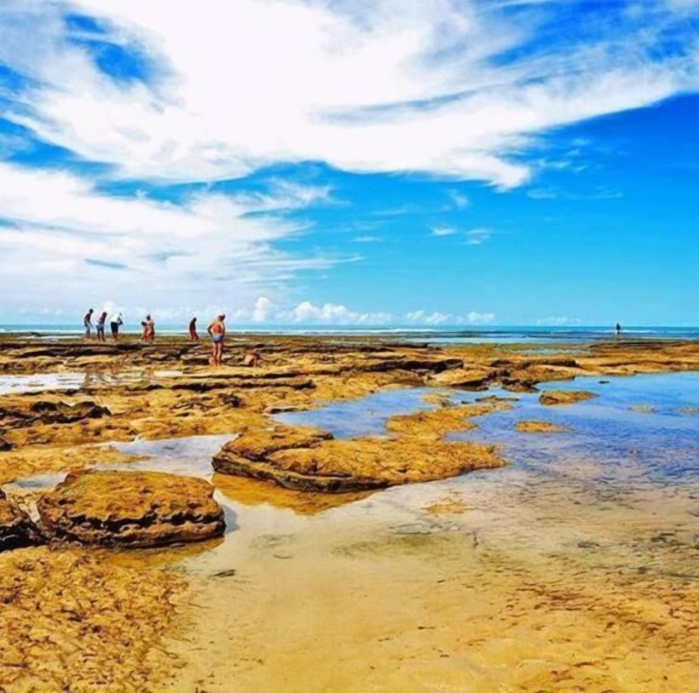 beach nearby, beach towels