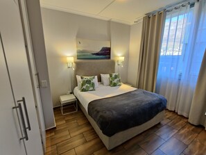 เอ็กเซกคิวทีฟอพาร์ทเมนท์ | เครื่องนอนป้องกันสารก่อภูมิแพ้, ห้องพักตกแต่งอย่างมีเอกลักษณ์