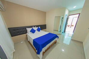 ห้องสแตนดาร์ดดับเบิล | มินิบาร์, Wi-Fi ฟรี, ผ้าปูที่นอน