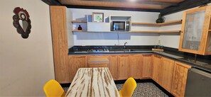 Loft Familial, 2 lits doubles | Cuisine privée