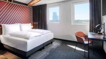 Chambre Double Premium | Bureau, chambres insonorisées, fer et planche à repasser, Wi-Fi gratuit