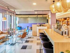 Dining - B&B Hotel Frankfurt-Airport (Frankfurt)