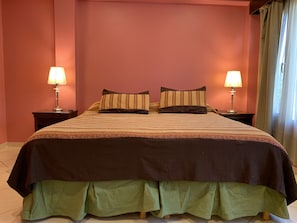 2 bedrooms, desk, free cots/infant beds, free WiFi