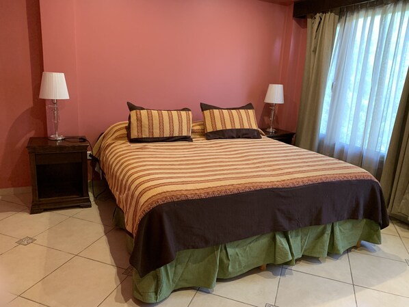 Departamento, 2 habitaciones | 2 habitaciones, escritorio, cunas gratuitas y wifi gratis 