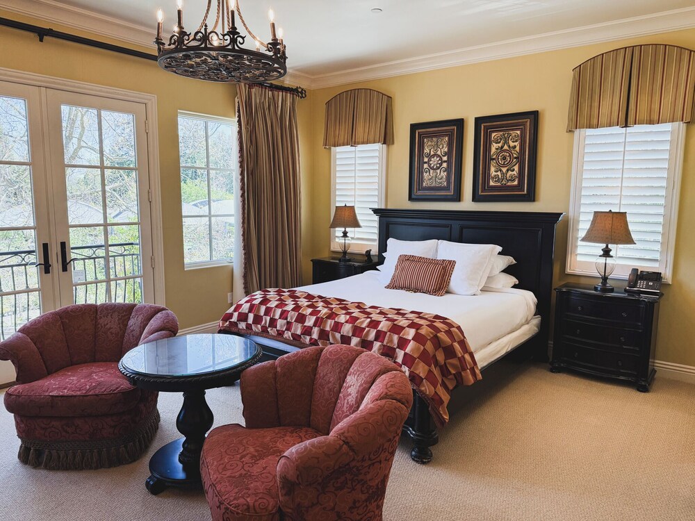 The Villas at Arden Hills photo 4