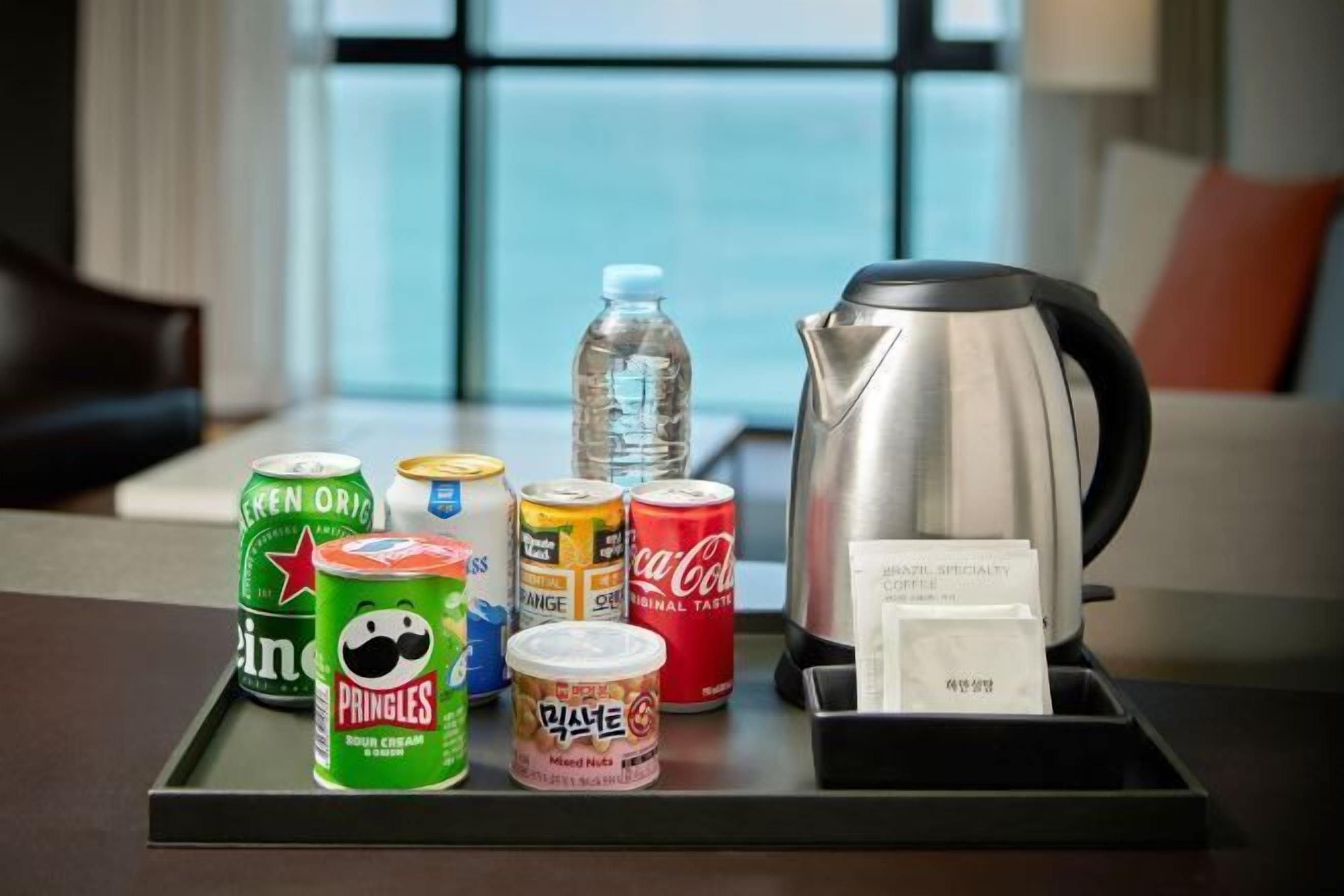 قهوة و/أو ماكينة صنع القهوة