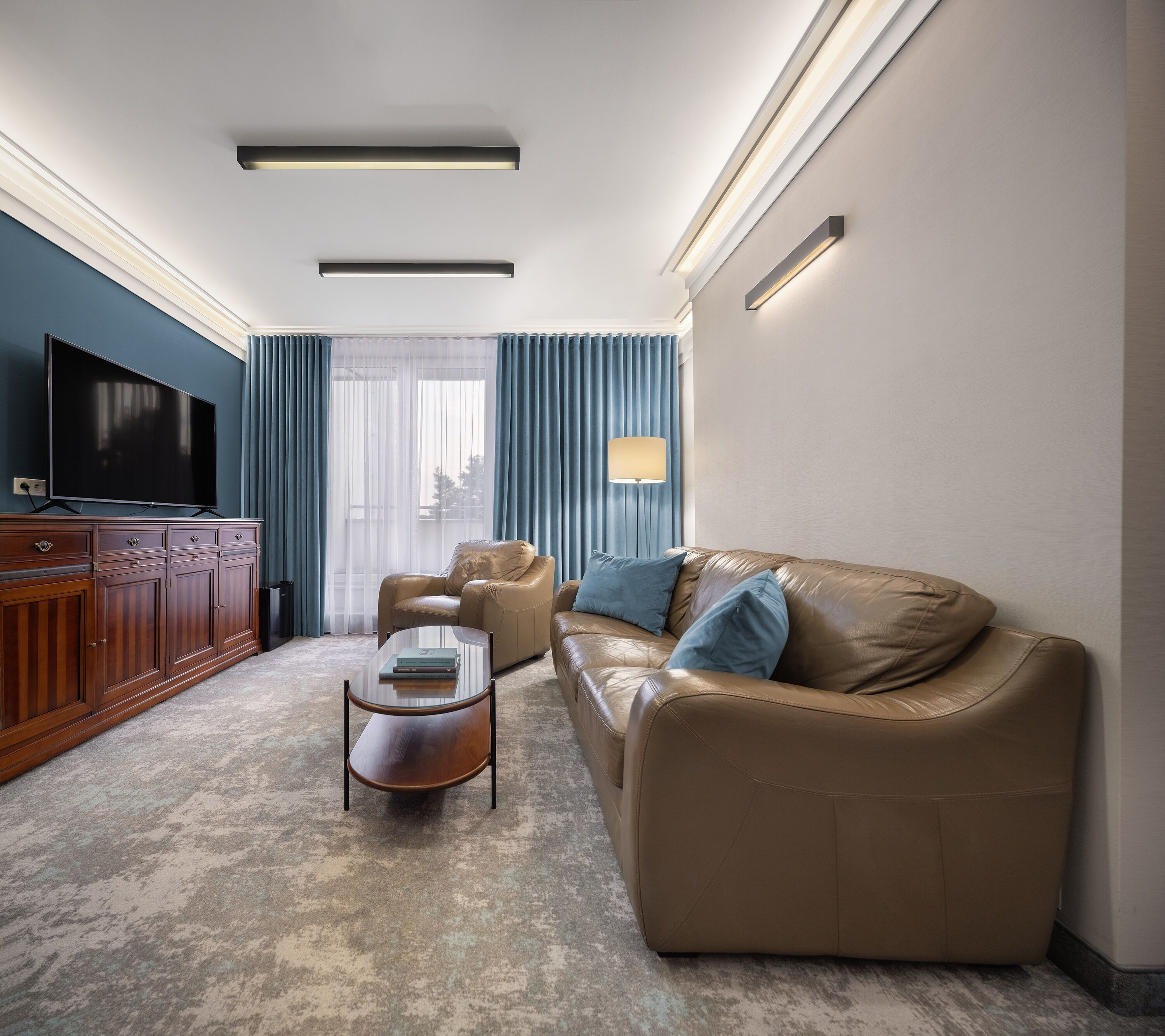 Executive Apartment, 1 Bedroom, Partial Lake View | Premium bedding, desk, iron/ironing board, travel crib