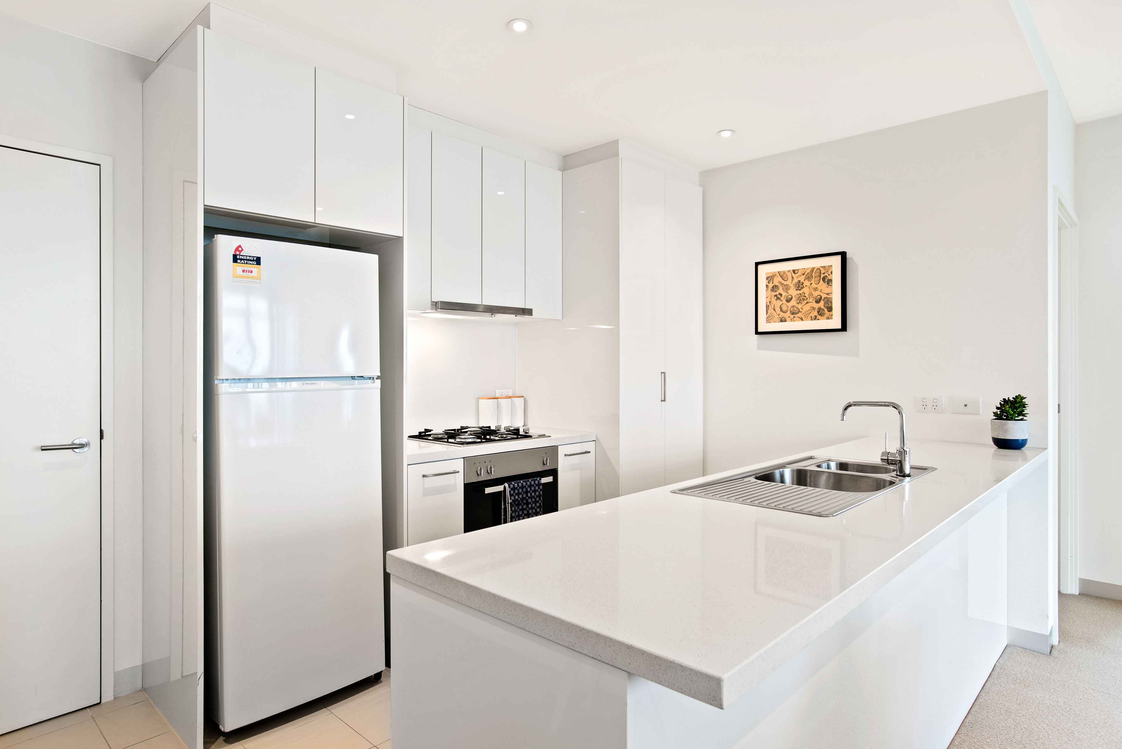 Nook Melbourne Bank Tower Apartments — image 21