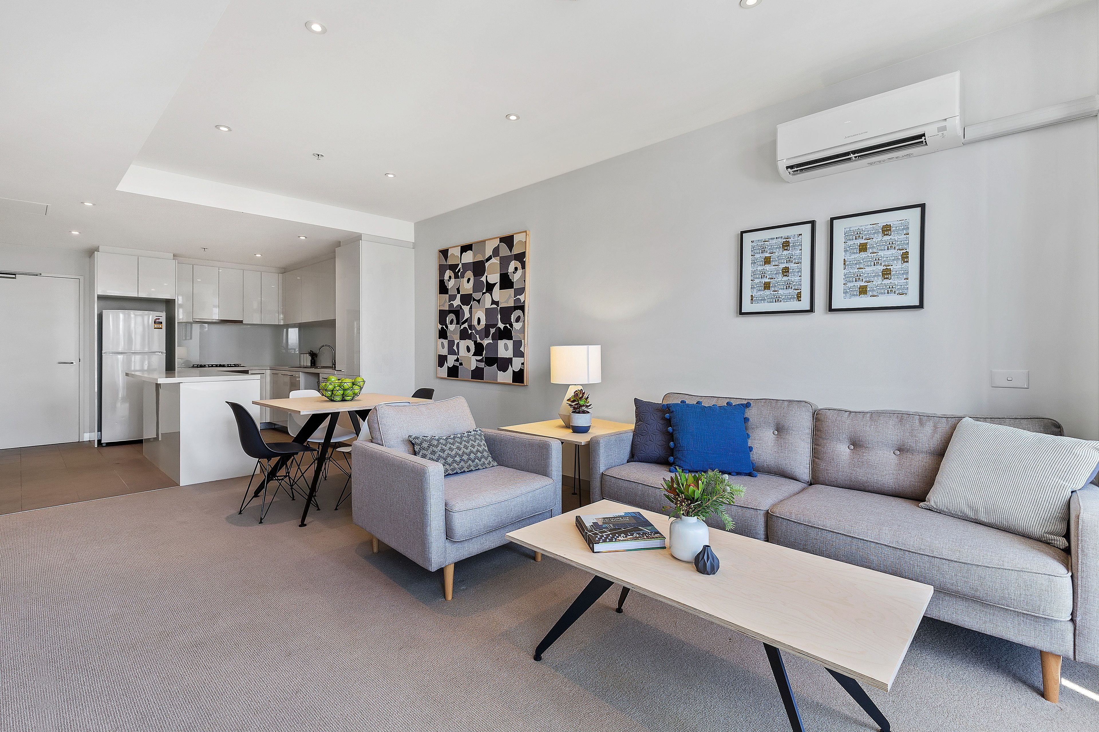 Nook Melbourne Bank Tower Apartments — image 11