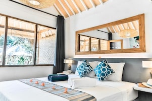 Premium bedding, in-room safe, desk, rollaway beds (surcharge)