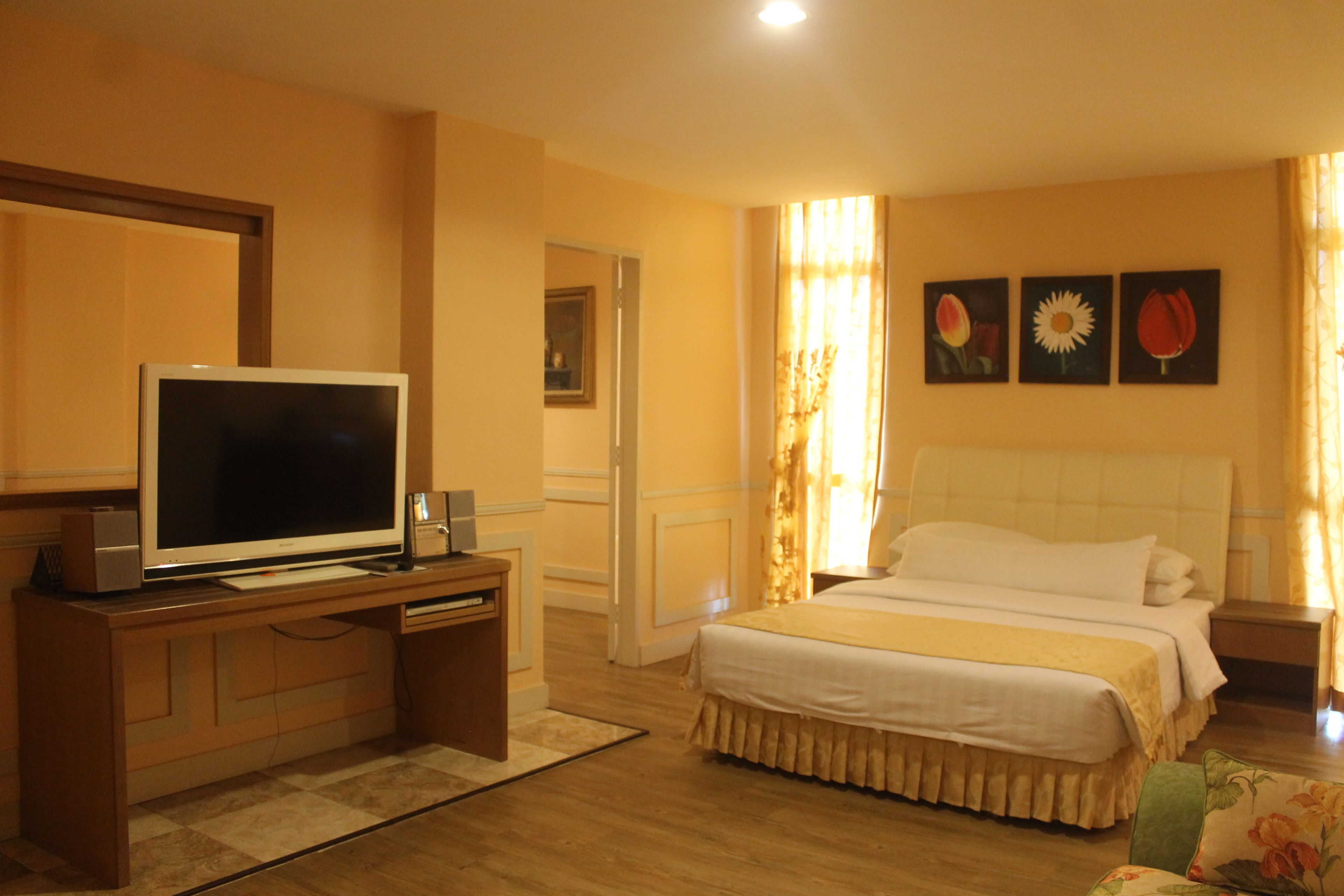 Suite (Aldy) | Peti besi dalam bilik, meja, seterika/papan seterika, Wi-fi percuma 