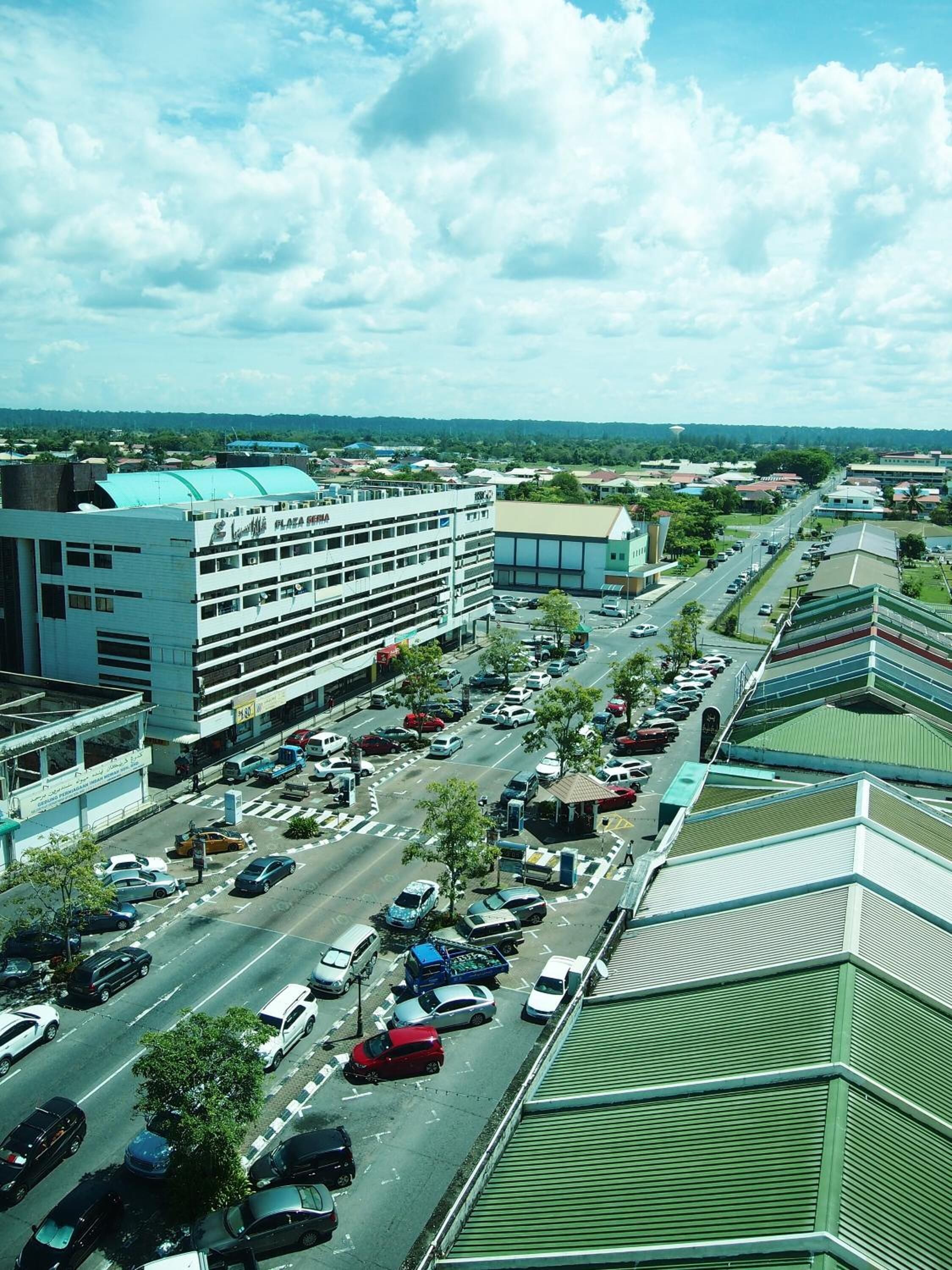 self-parking (surcharge) 8 per day