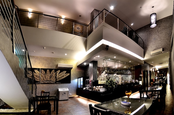 Cafe