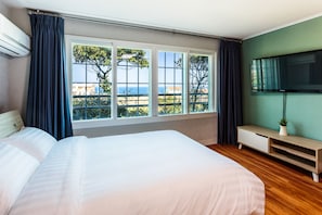 Down duvets, free WiFi - Beachscape Pension (Jeju City)