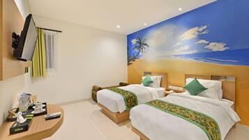 Deluxe Room, 2 Twin Beds | Desk, iron/ironing board, free WiFi