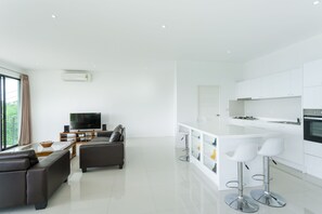 3 Bedroom Pool Villa | Living room - NB Villa Bellavista (Koh Samui)