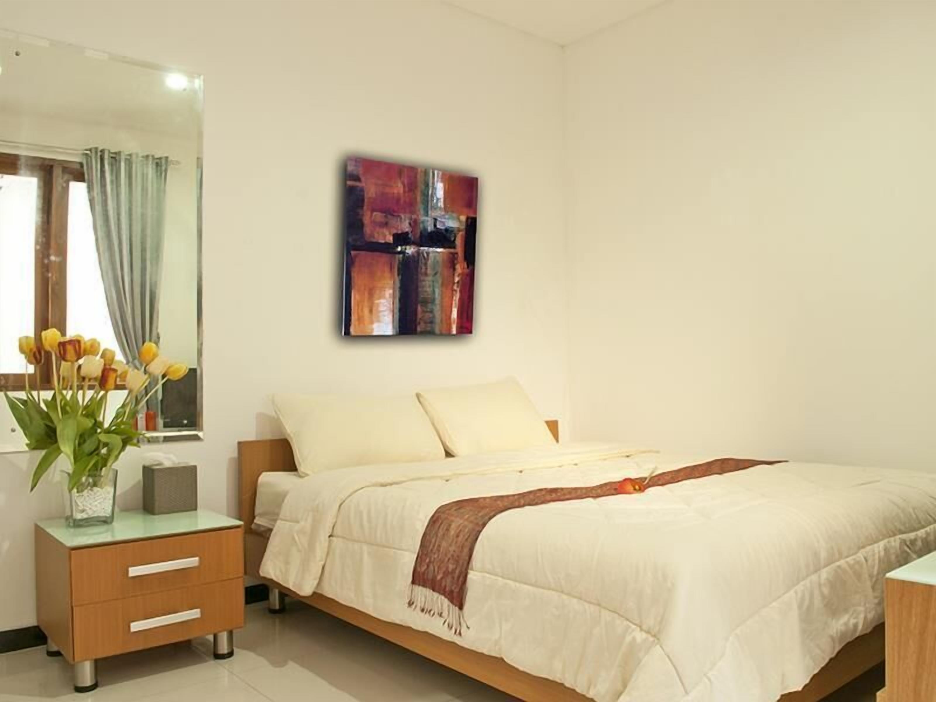 Bureau, chambres insonorisées, Wi-Fi gratuit