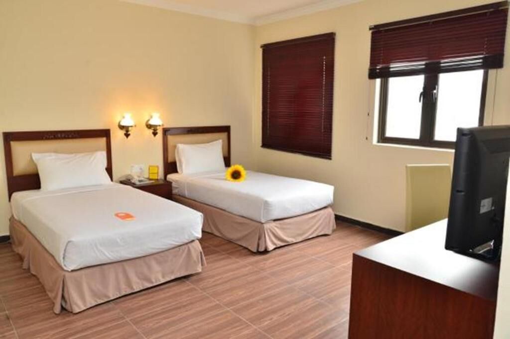 in-room safe, desk, iron/ironing board, free wifi