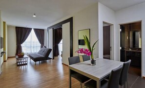 Apartment, 1 King Bed