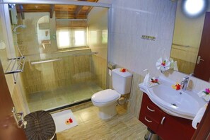 아파트, 침실 1개, 바다 전망 | 욕실 | 샤워 시설, 무료 세면용품, 타월