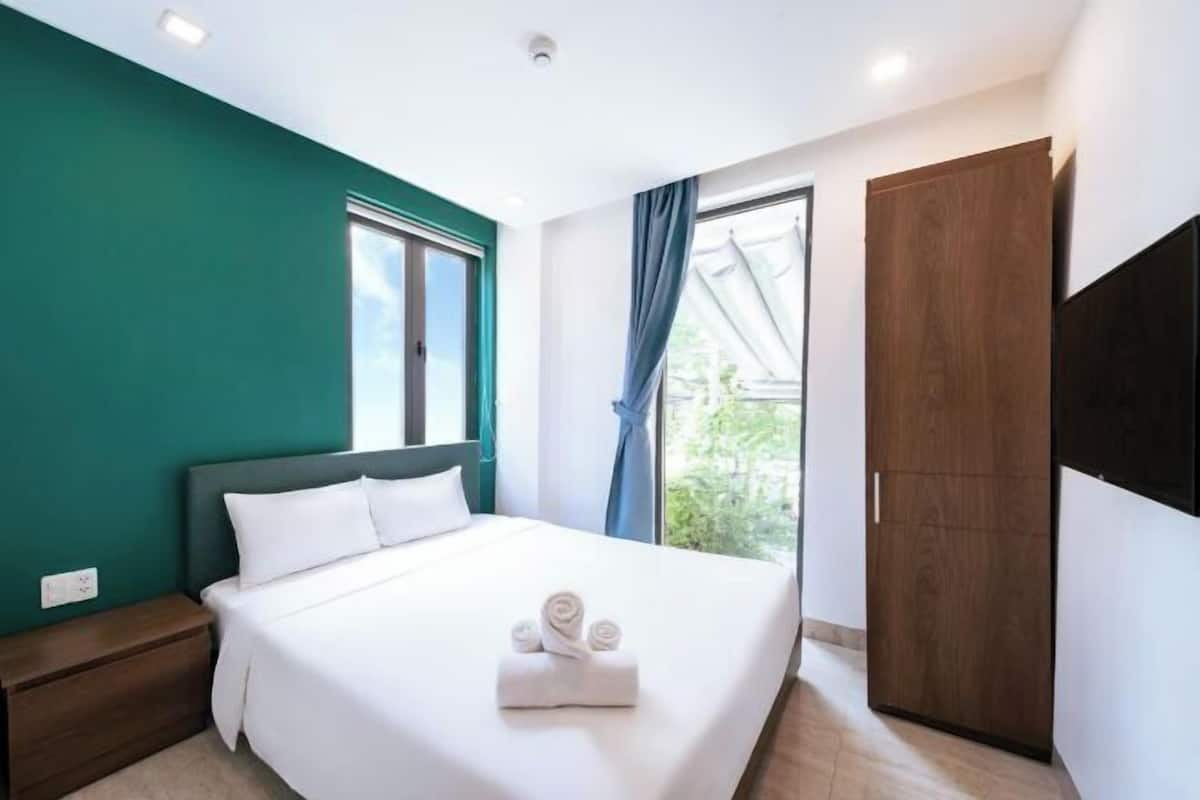 1 dormitori, caixa forta a l'habitació i habitacions insonoritzades