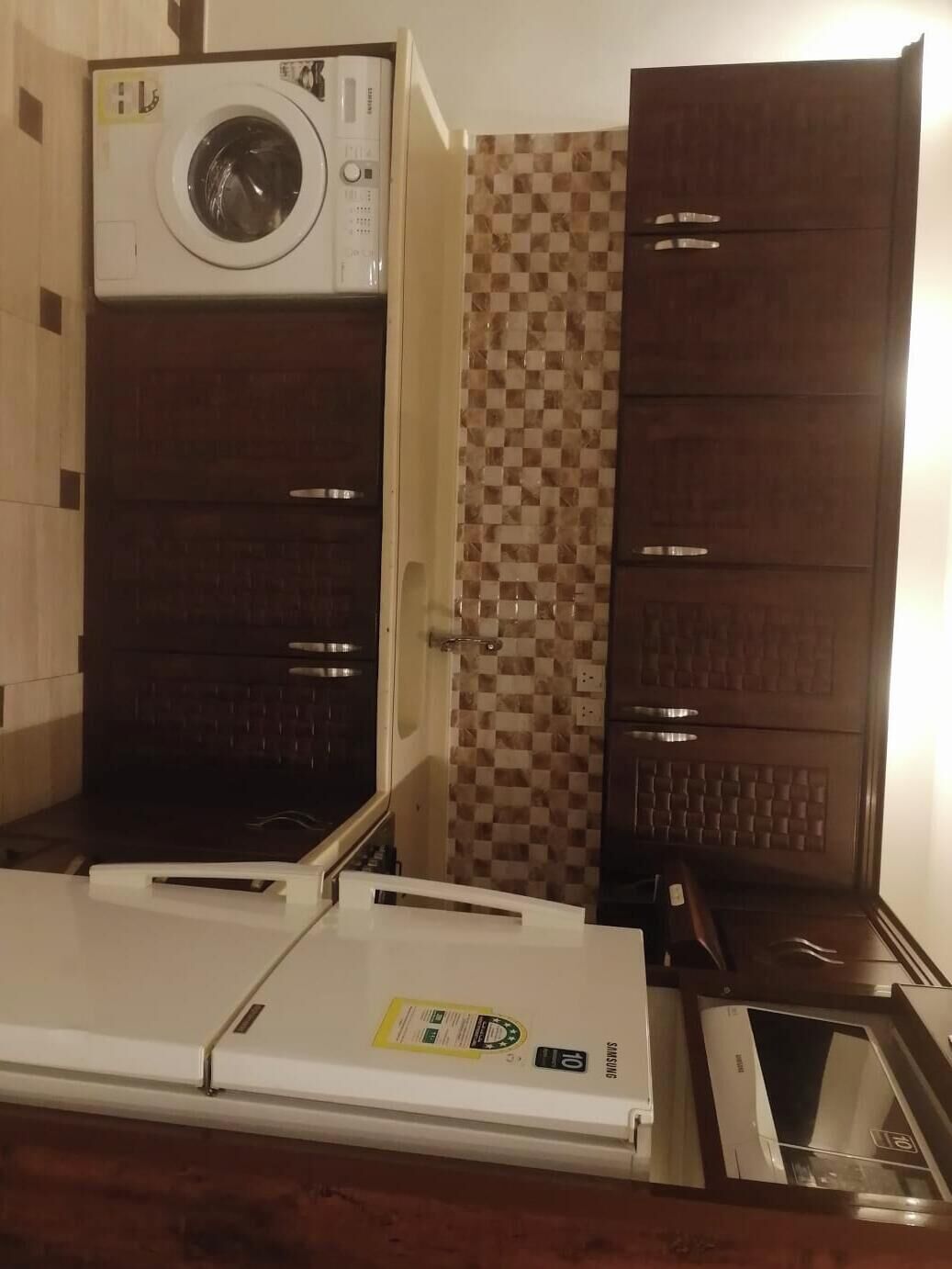 Apartment, 2 Bedrooms | Living area | 32-inch LCD TV with satellite channels, TV