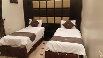 Apartment, 1 Bedroom | Iron/ironing board, free WiFi