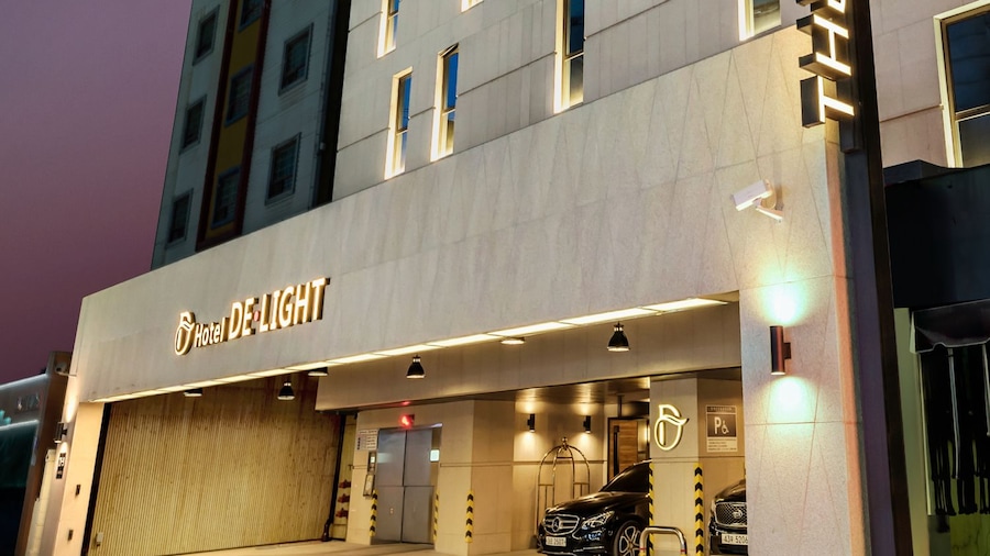 Jamsil Delight Hotel