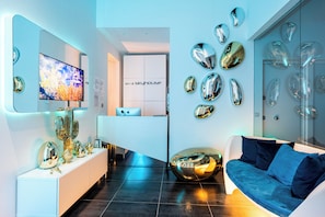 Interior detail - B&B Skyhouse Chiaia (Naples)