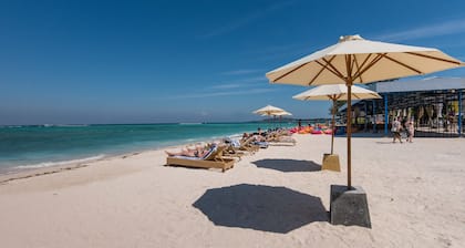 Hotel Ombak Paradise