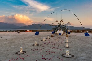 Couples’ dining - Hotel Ombak Paradise (Gili Air)