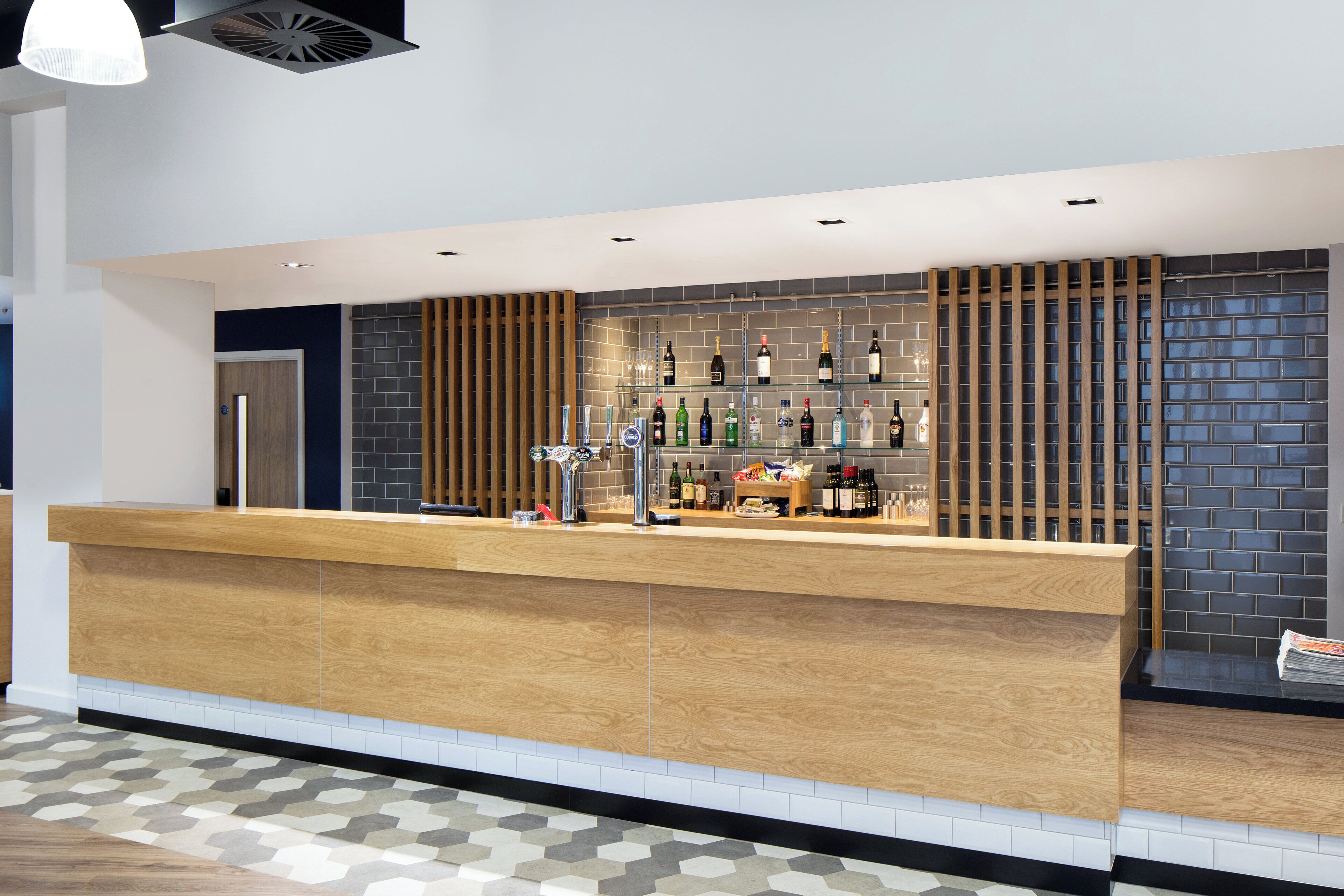 Photo - Holiday Inn Express Birmingham - City Centre by IHG